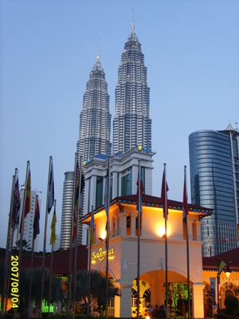 The Majestic Twin Towers of KL The Majestic Twin Towers of KL